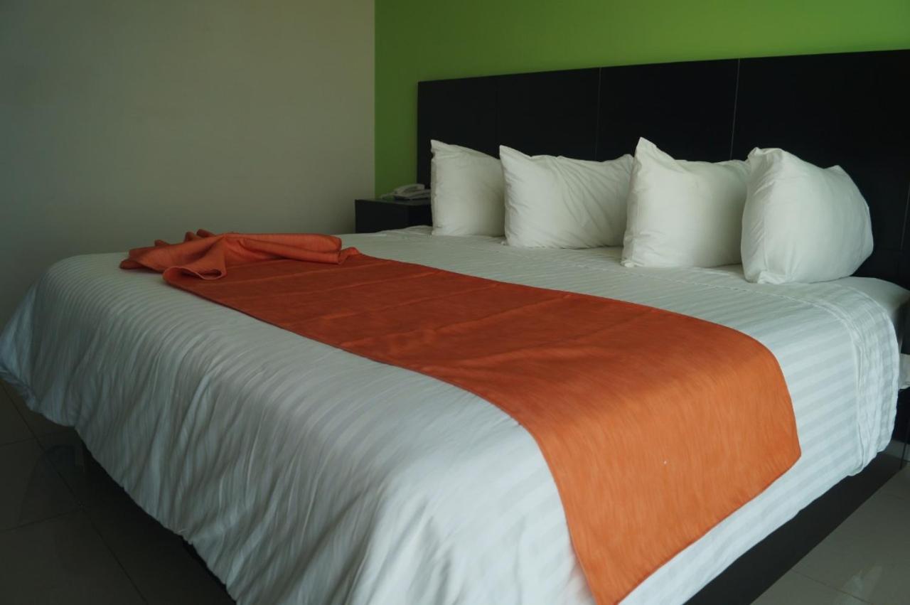 קואצקואלקוס Hotel Torres Eugenia מראה חיצוני תמונה